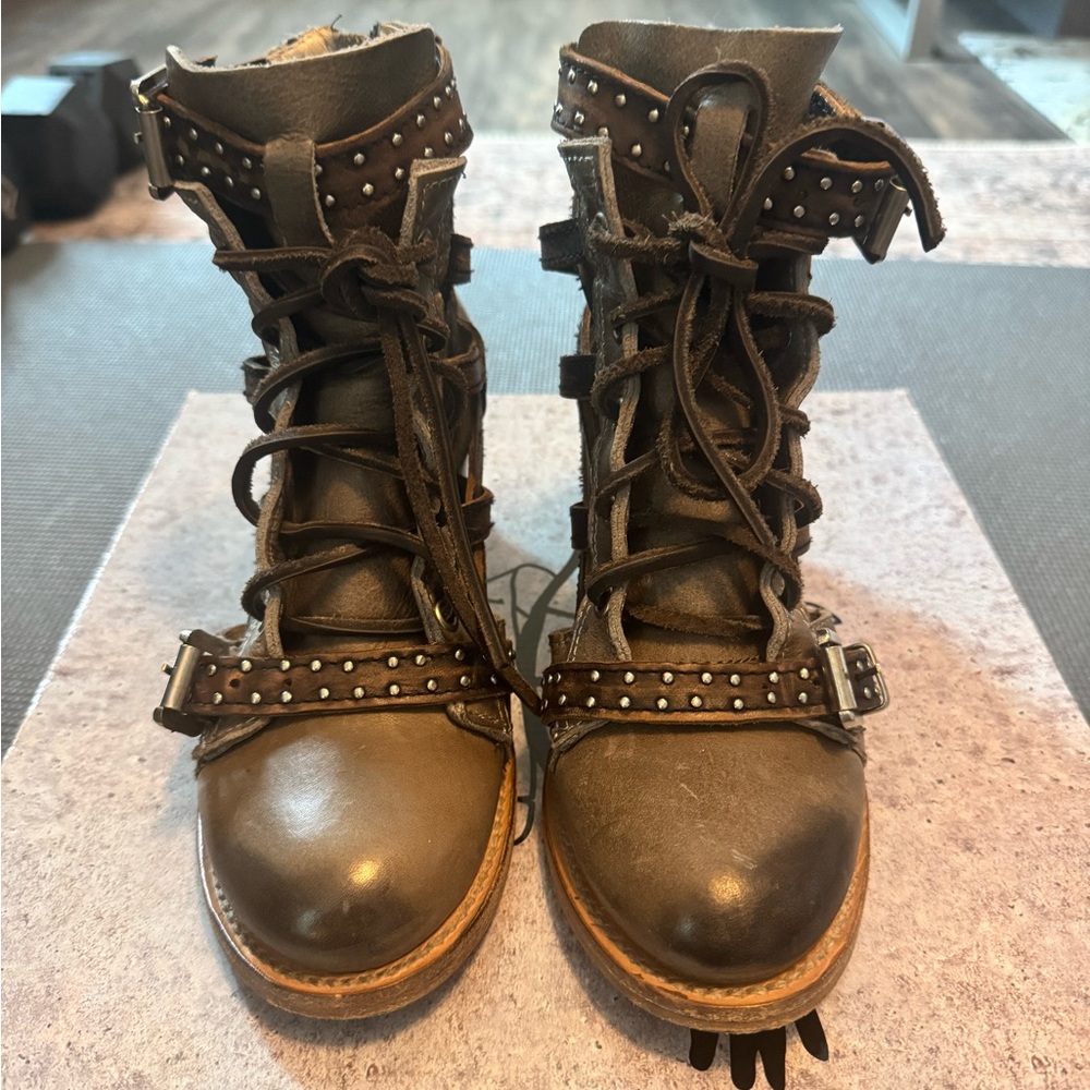 Freebird by Steven Dark Brown Studded Ankle Boots - Size 6